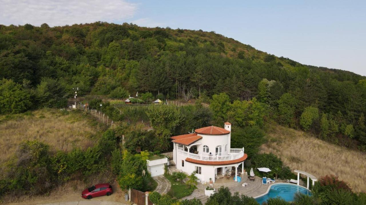 Villa Sky Music Obzor Luaran gambar