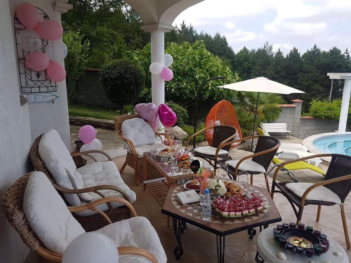 Villa Sky Music Obzor Luaran gambar